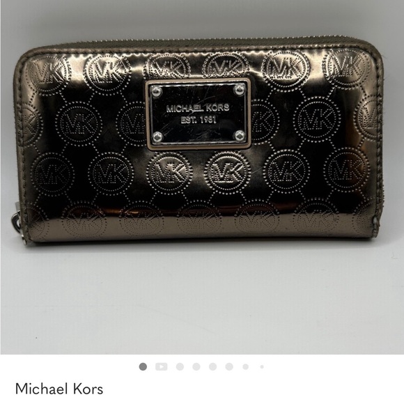 Michael Kors Gold Embossed Wallet#46